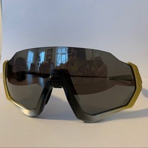 Oakley Flight Jacket Tour de France Limited Edition